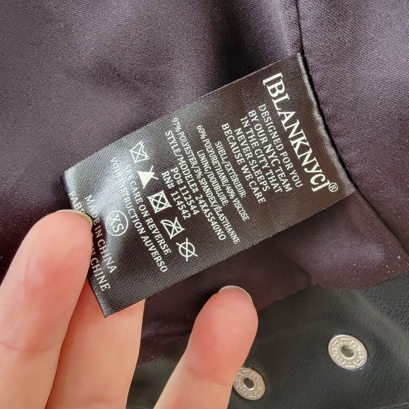 BlankNYC Black Moto Jacket Size XS Faux Leather Minimalist Chic Silver Zippers - Picture 13 of 16